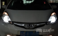 本田飞度 车灯改装AES金钢Q5双光透镜、雪莱特5500K氙气灯泡、光普快启安定器