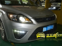 09福克斯 改装奥迪Q5原厂小糸双光透镜 专用日行灯