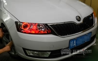 斯柯达昕锐 大灯改装原厂小糸Q5双光透镜、欧司朗D3S氙气灯泡、华科安定器、天使眼