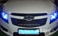 雪佛兰科鲁兹 车灯改装Q5原装小糸双光透镜、全新飞利浦4200K D1S灯泡、蓝色光导天使眼