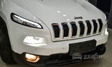 Jeep自由光 车灯改装上海小糸Q5双光透镜、全新飞利浦XV D1S氙气灯泡、澳兹姆D1S安定器