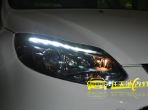 福特新福克斯 换装新福克斯高配大灯总成