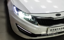 起亚K5 车灯改装原厂小糸Q5双光透镜、全新欧司朗D1S氙气灯泡、澳兹姆安定器