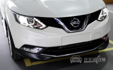 日产逍客车灯改装欧标Q5双光透镜、飞利浦D1S 4200K 氙气灯泡、澳兹姆D1S安定器