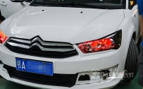 雪铁龙世嘉 大灯改装小糸Q5双光透镜、飞利浦XV灯泡、全新欧司朗安定器、恶魔眼、熏黑